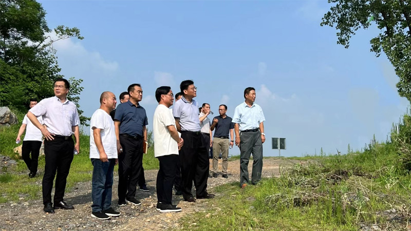 李朝暉同志調(diào)研烈山區(qū)古饒鎮(zhèn)“十里長山”文旅項目